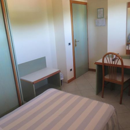 Hotel Eden Cinquale Eksteriør bilde